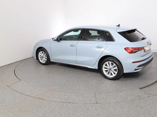 Audi A3 30 TFSI Sedan