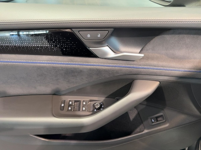 Volkswagen Passat 2.0 TDI DSG R-Line Variant