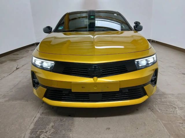 Opel Astra GS-Line Grand Sport