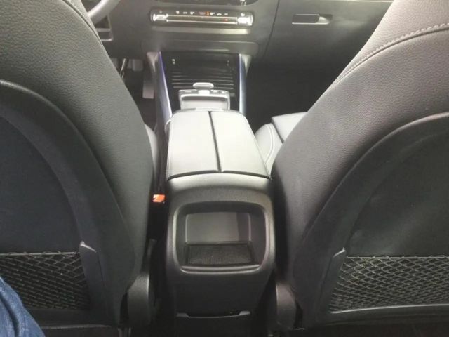 Mercedes-Benz GLA 200 Progressive