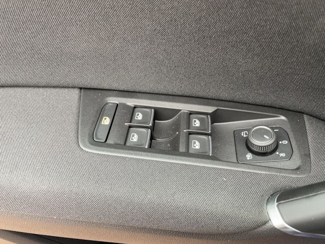 Volkswagen Touran 2.0 TDI DSG Highline