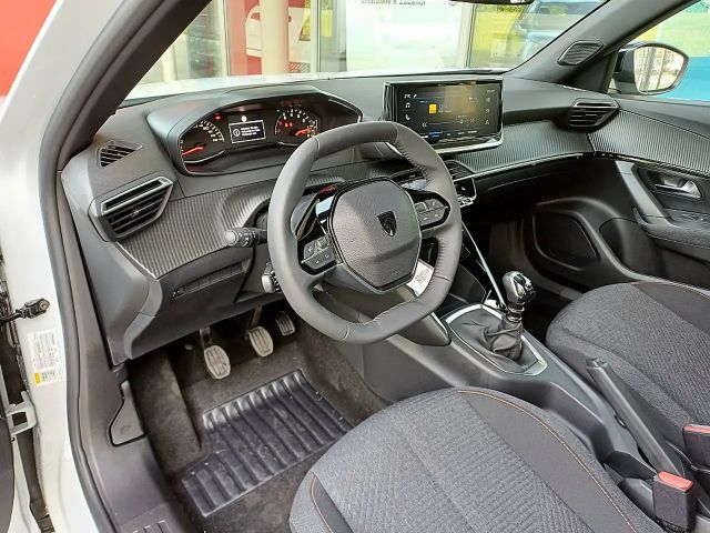 Peugeot 2008 PureTech Style