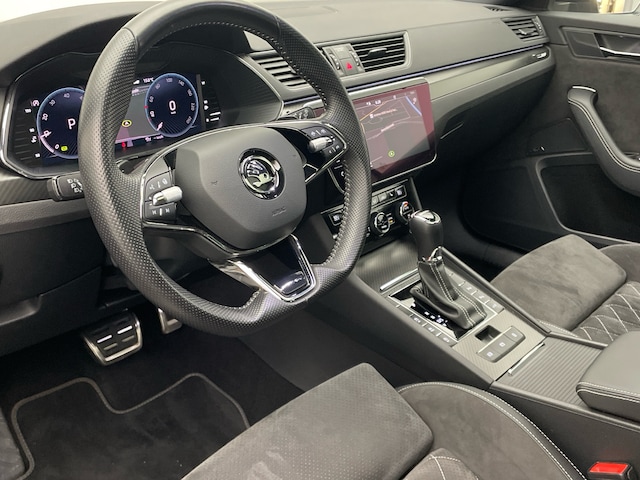 Skoda Superb 2.0 TDI Combi Sportline