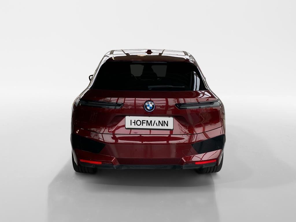 BMW iX xDrive40