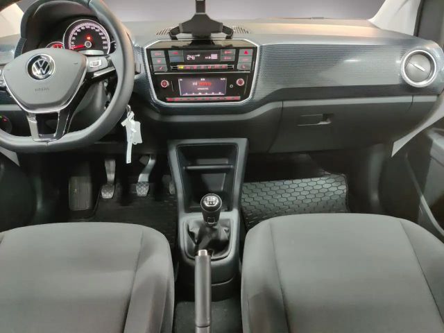 Volkswagen up! Style