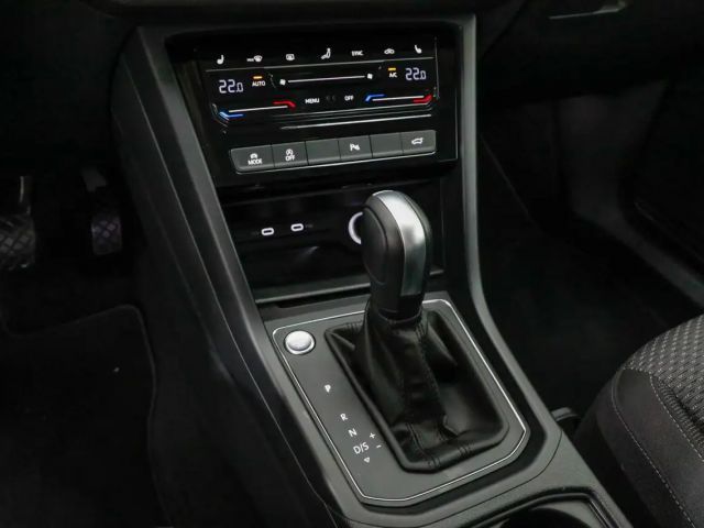 Volkswagen Touran 1.5 TSI DSG R-Line