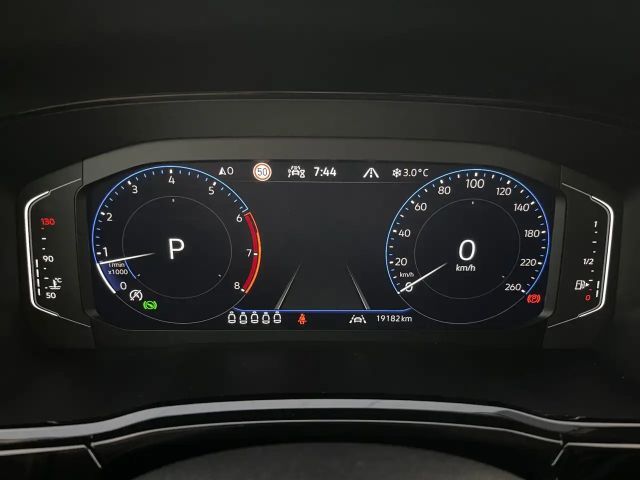 Volkswagen Touran DSG Highline R-Line