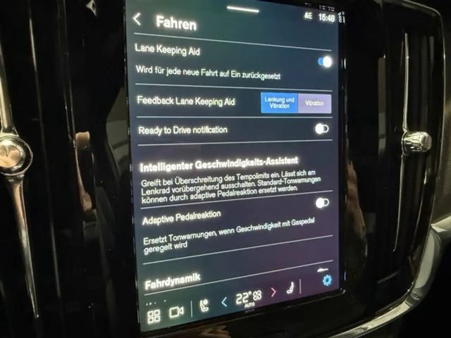 Volvo V90 AWD Dark Recharge T8 Ultra