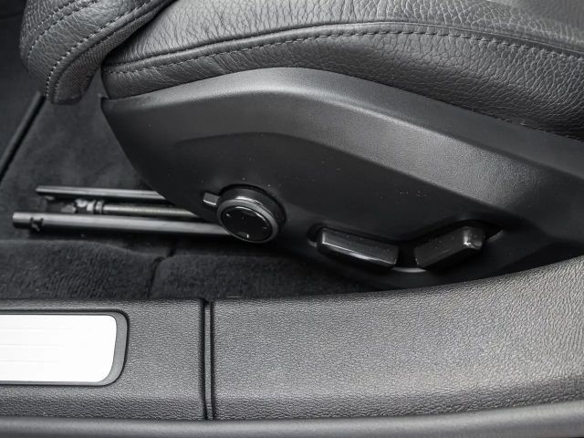 Volvo V60 Cross Country AWD Plus