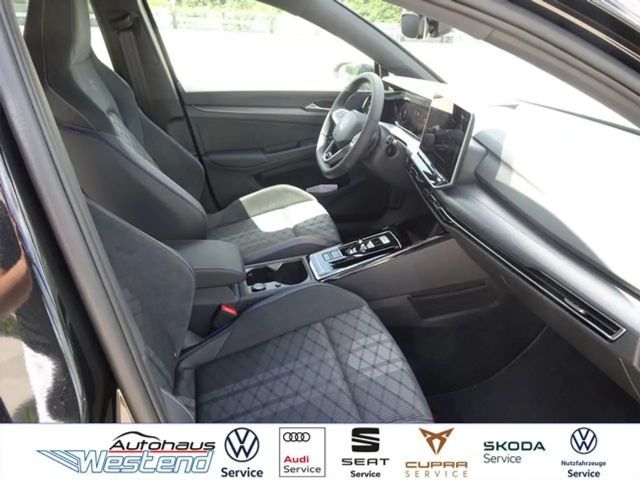 Volkswagen Golf DSG R-Line