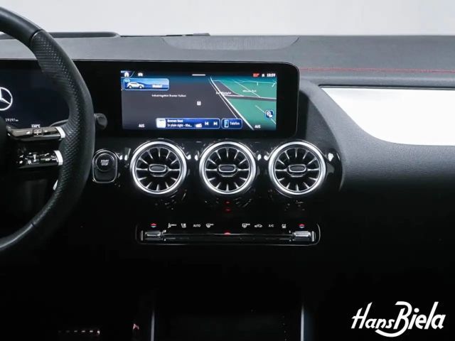 Mercedes-Benz EQA 350 4MATIC AMG Line