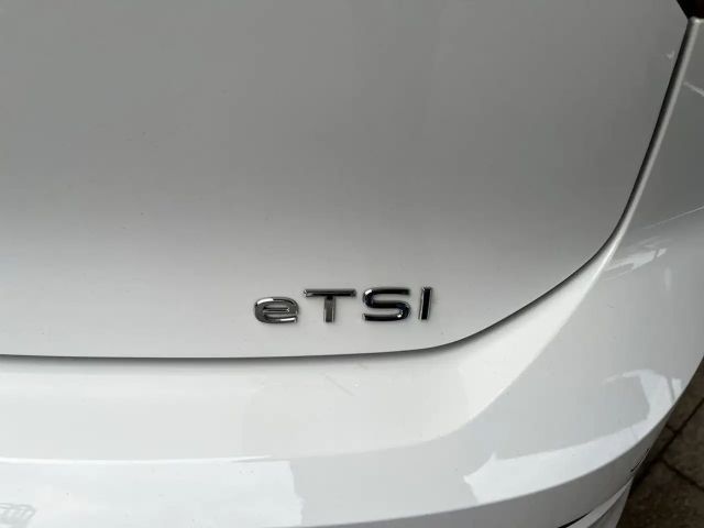 Volkswagen Golf 1.5 eTSI DSG Move