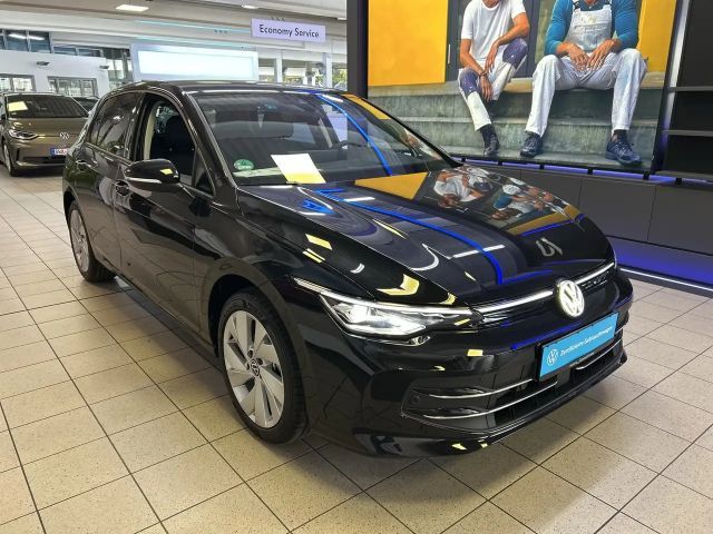 Volkswagen Golf 1.5 eTSI DSG Life