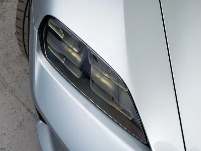 Porsche Taycan 4 Cross Turismo