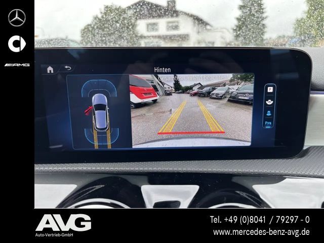 Mercedes-Benz A 180 AMG Line