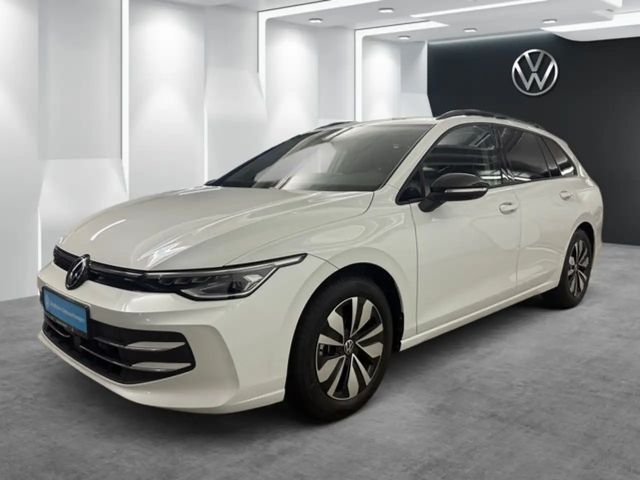 Volkswagen Golf 1.5 eTSI Golf VIII Variant