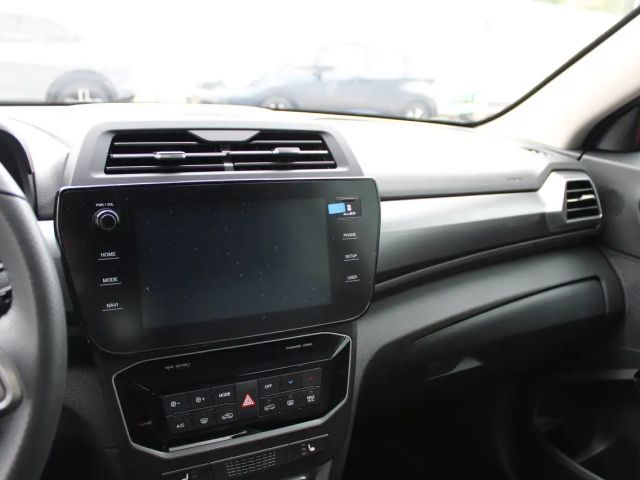 SsangYong Tivoli 2WD Quartz