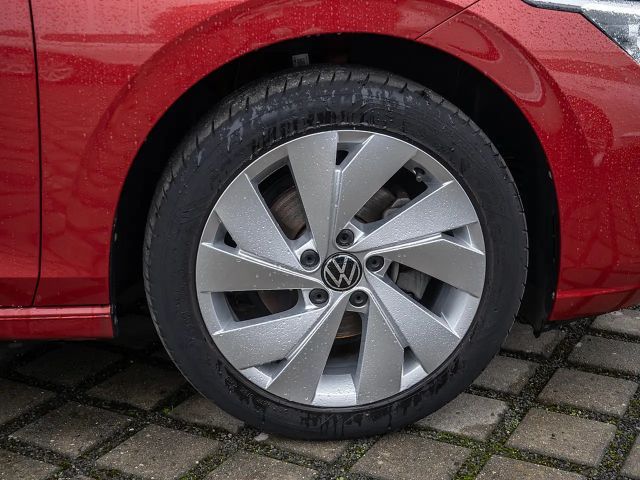 Volkswagen Golf 1.5 eTSI Golf VIII Style