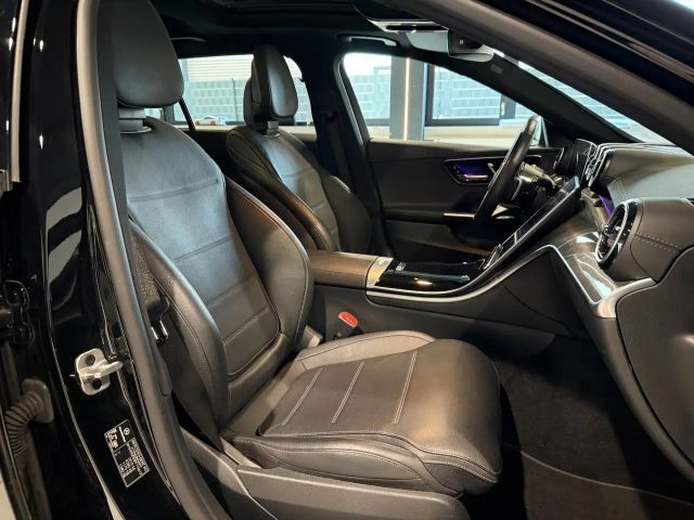 Mercedes-Benz C 220 AMG Line C 220 d Estate