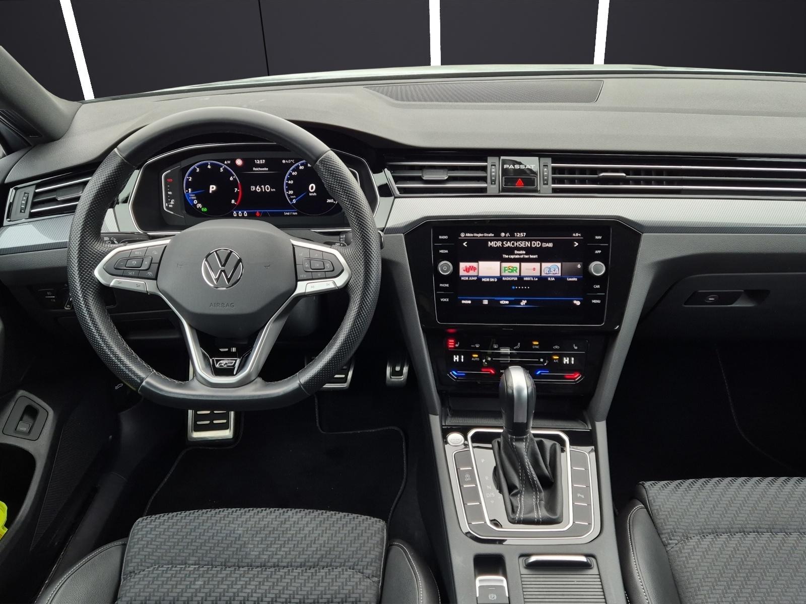 Volkswagen Passat DSG R-Line Variant