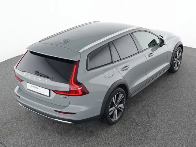 Volvo V60 AWD Plus