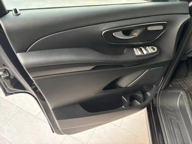 Mercedes-Benz V 250 AMG Line V 250 d