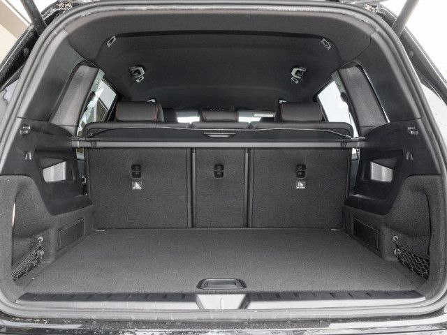 Mercedes-Benz GLB 180 