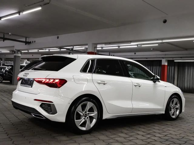 Audi A3 35 TFSI S-Line Sedan