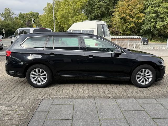Volkswagen Passat Business DSG Variant