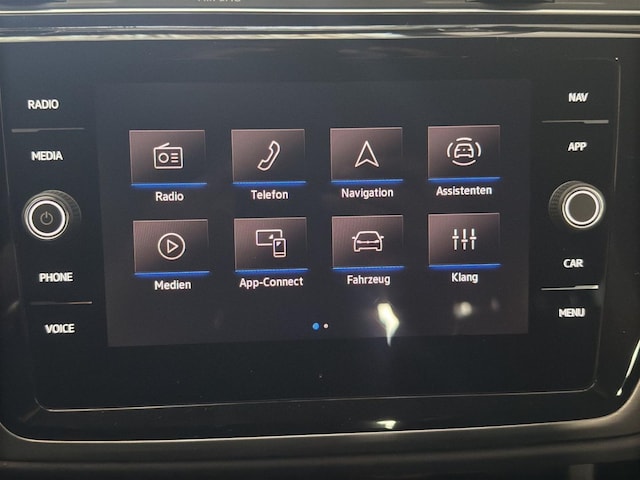 Volkswagen Touran 1.5 TSI DSG R-Line