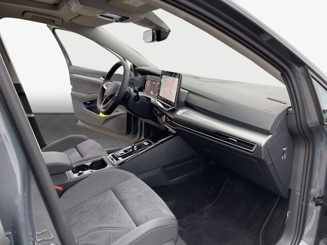 Volkswagen Golf DSG Style Variant