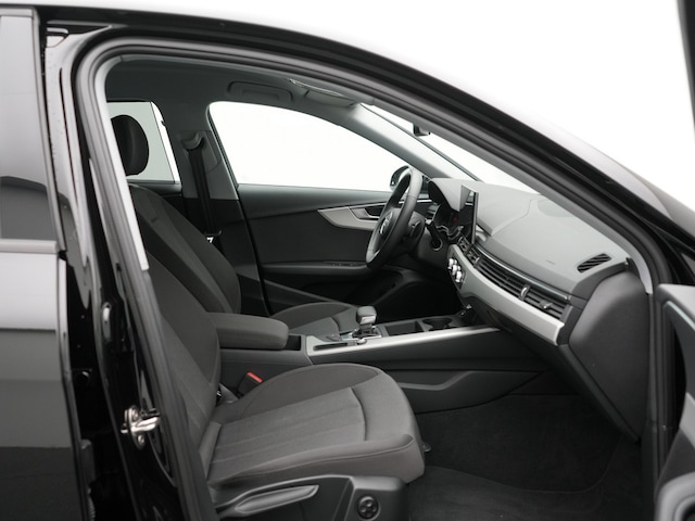 Audi A4 35 TDI S-Tronic Sedan