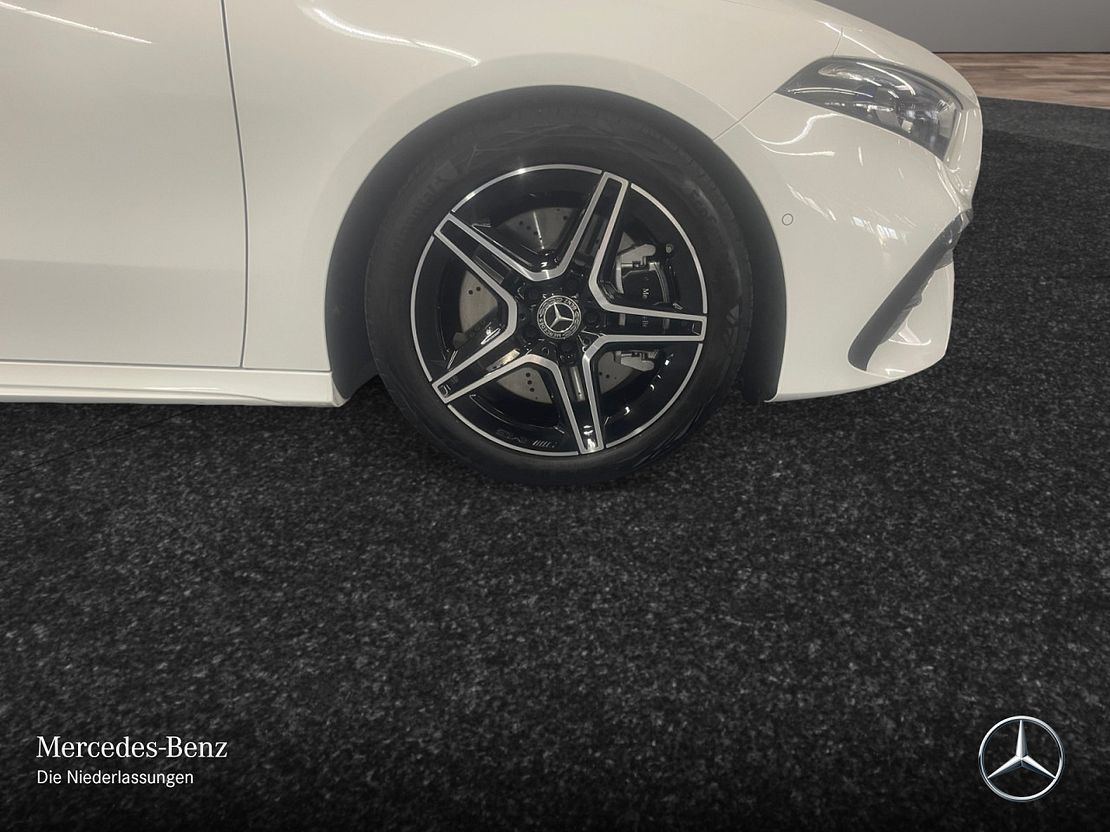 Mercedes-Benz A 250 4MATIC AMG Line