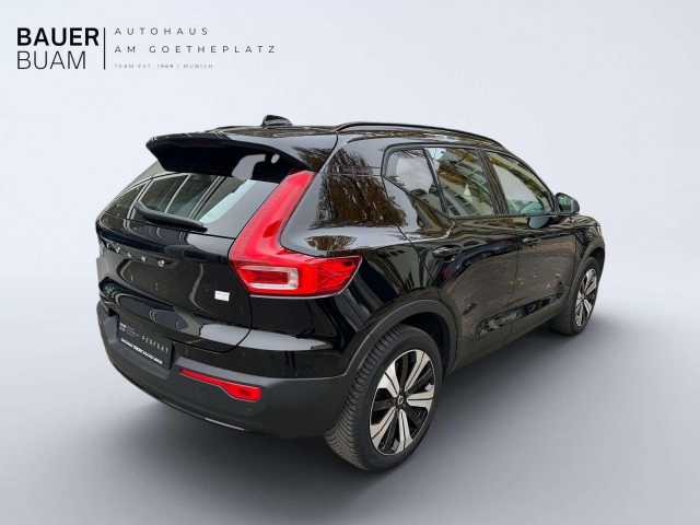 Volvo XC40 Core Recharge
