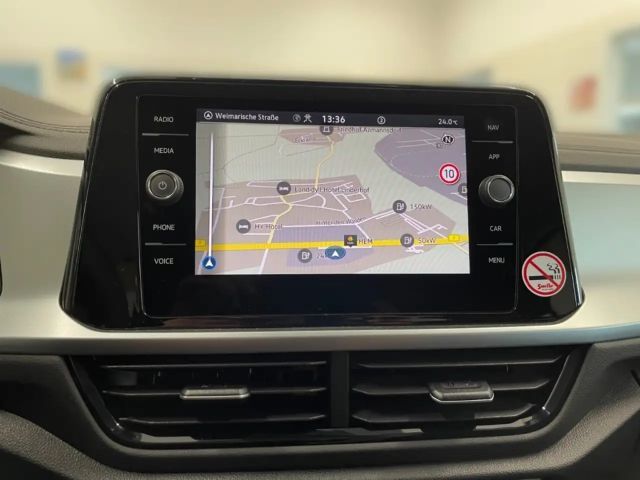 Volkswagen T-Roc Life Plus