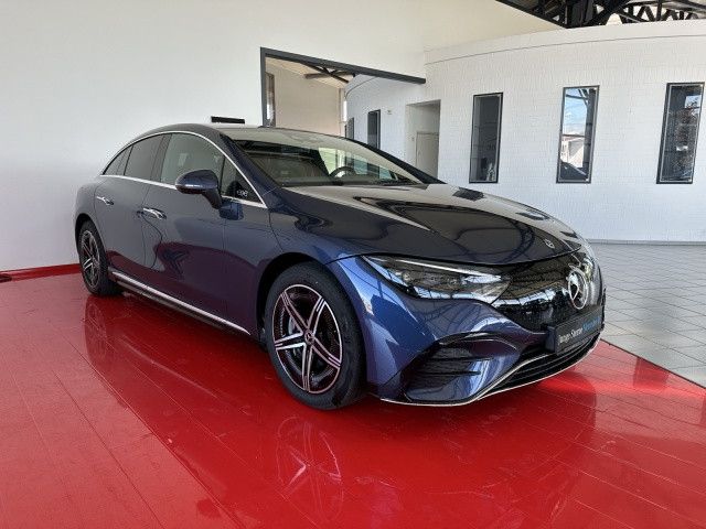 Mercedes-Benz EQE 300 Sedan