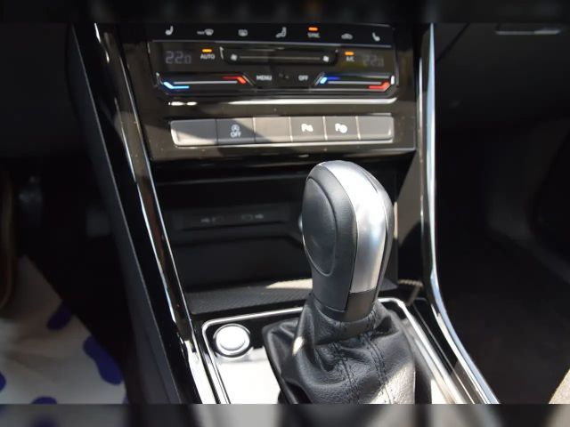 Volkswagen Touran DSG Highline