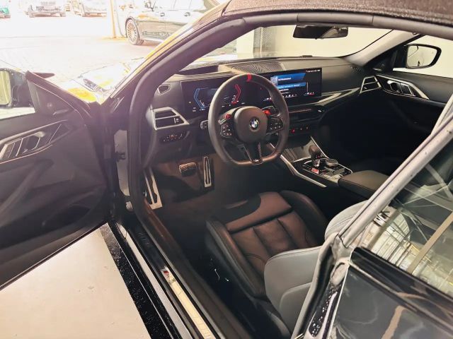 BMW M4 Cabrio Competition xDrive