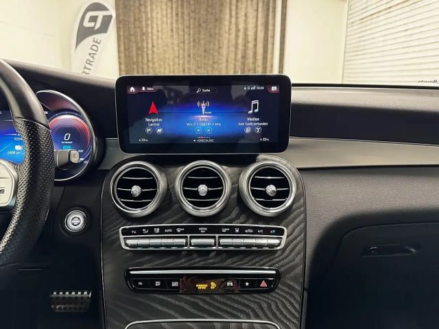 Mercedes-Benz GLC 300 4MATIC AMG Line