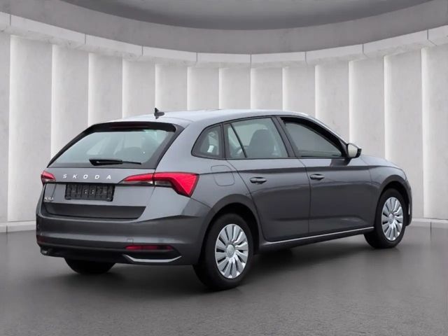 Skoda Scala Essence TSI*DSG LED SHZ Tempo digCockp PDC