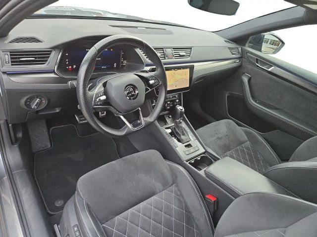 Skoda Superb 2.0 TDI Combi Sportline