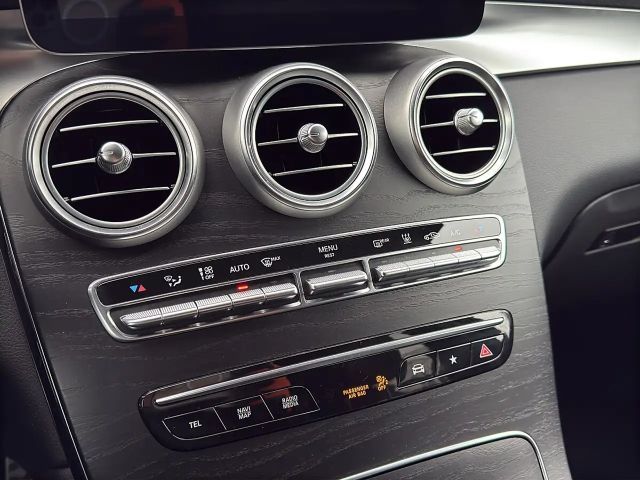 Mercedes-Benz GLC 300 4MATIC AMG Line