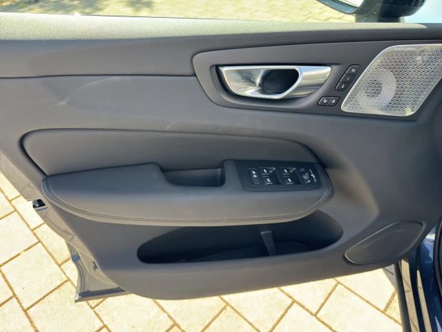 Volvo XC60 AWD Dark T8 Ultra