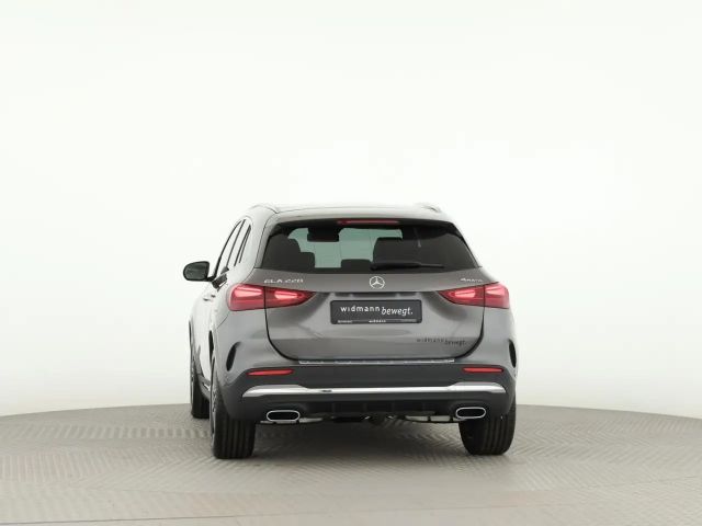 Mercedes-Benz GLA 220 4MATIC AMG Line