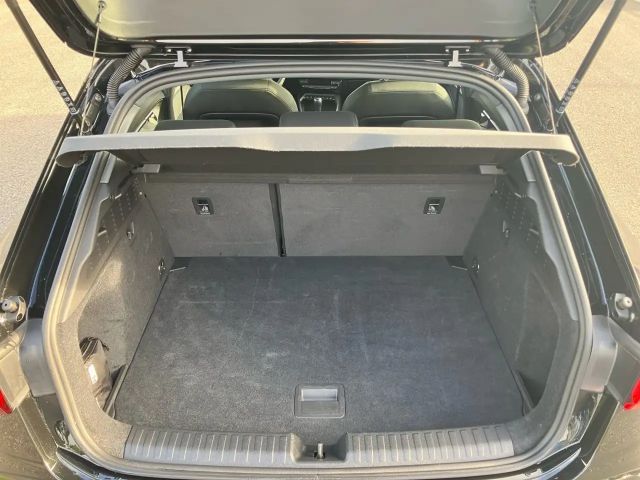 Audi A3 30 TDI Sedan