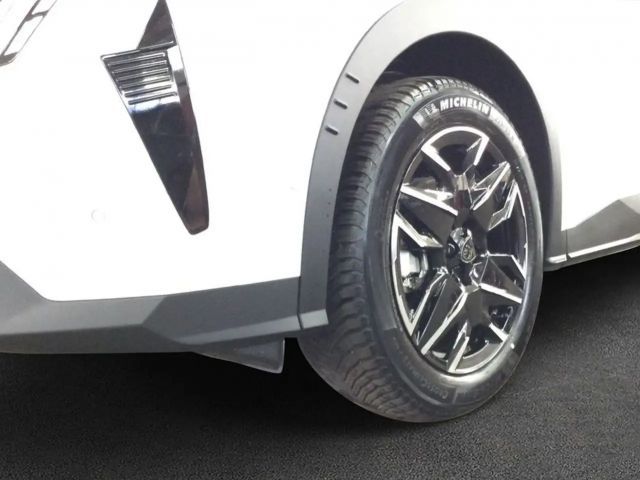 Peugeot 5008 GT-Line Hybrid