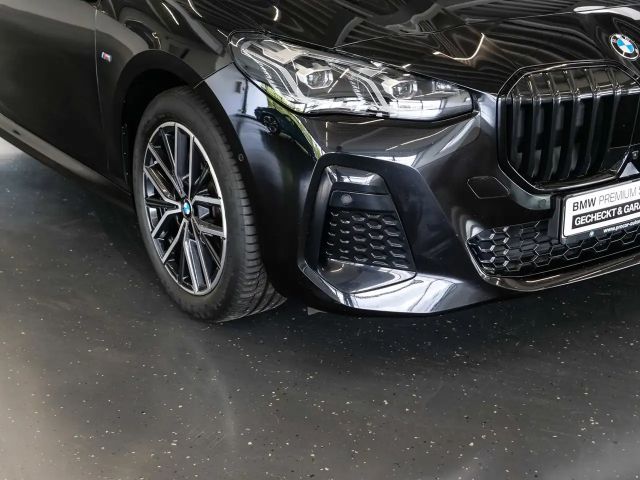 BMW 223 223i M-Sport