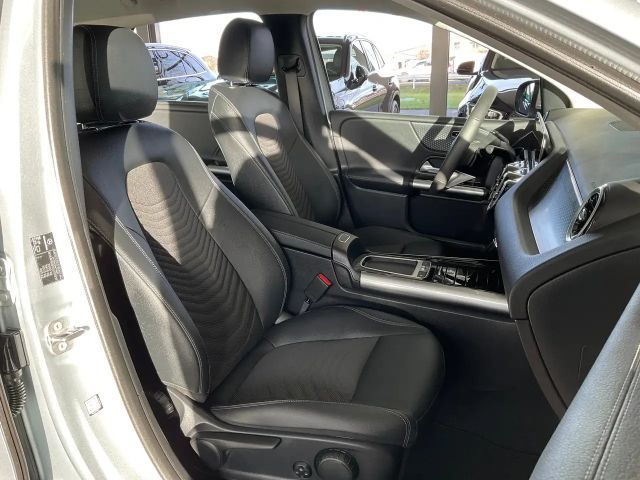 Mercedes-Benz B 180 Progressive