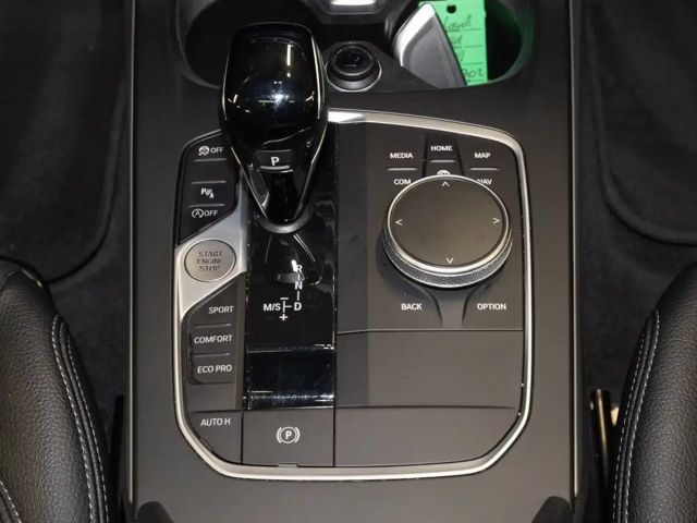 BMW 118 118d Advantage pakket Sedan