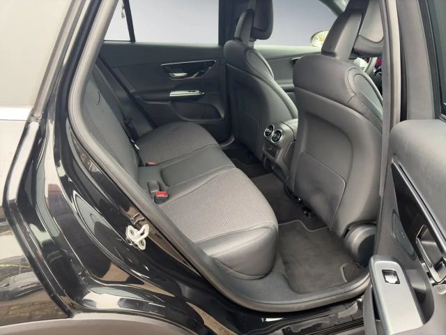 Mercedes-Benz GLC 200 AVANTGARDE